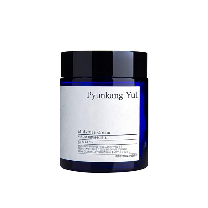 En burk Pyunkang Yul Moisture Cream 100ml på vit bakgrund med återfuktande egenskaper.